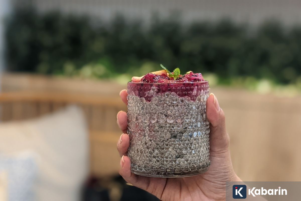 Biji chia tambah gizi harian, sempurna untuk campuran "smoothie"