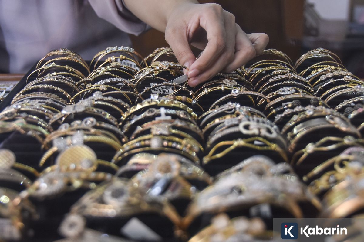 Simplifikasi regulasi pajak emas untuk mendorong investasi