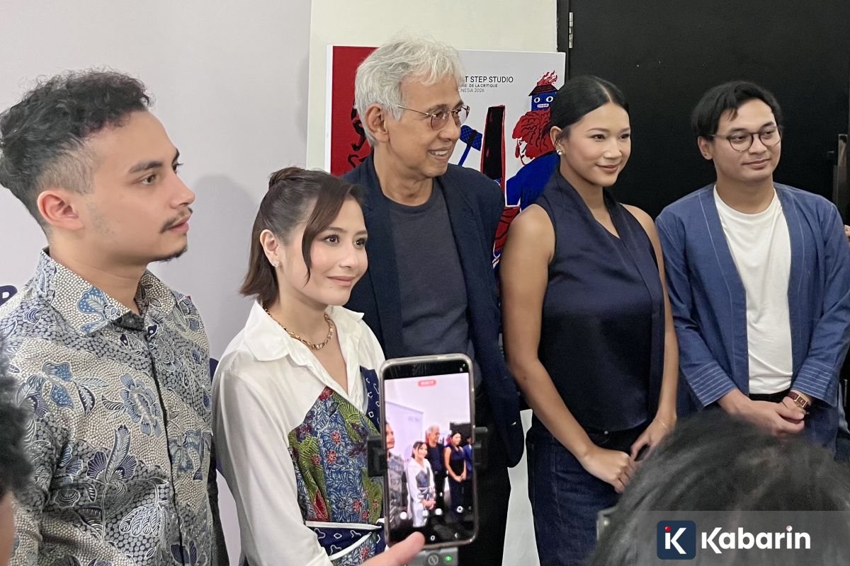 Prilly Latuconsina Soroti Isu Relasi Sosial Lewat Film “Holy Crowd”
