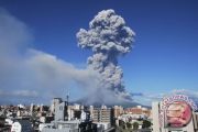 Gunung Sakurajima kembali erupsi, Jepang keluarkan peringatan abu vulkanik