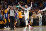Warriors Jaga Asa ke Playoff NBA Usai Kalahkan Clippers 126-121