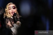 Kostum Madonna saat Tampil di Coachella Dilaporkan Hilang