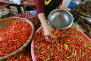 Kabar Baik! Harga cabai rawit merah dan bawang merah kompak turun