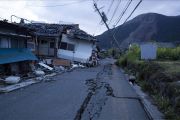 Jepang keluarkan peringatkan tsunami setelah gempa magnitudo 6,7