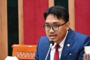 Anggota DPR Usul Mahasiswa Pemakai Joki Akademik Dikeluarkan dari Kampus