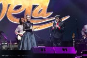 Dari dangdut ke Disney: Kejutan Rhoma Irama dan Yuni Shara di konser Soneta