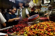 Harga Pangan Hari Ini: Cabai Rawit Rp75.550/Kg, Telur Ayam Rp32.350/Kg