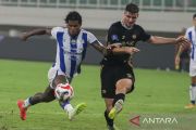 Eliano Reijnders Tetap Yakin Persib Masih di Jalur Juara