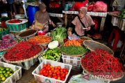 Harga Pangan: Cabai Rawit Rp74.150/kg, Telur Ayam Rp30.300/kg