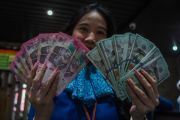 Rupiah Menguat ke Angka Rp17.860 per Dolar AS Sore Ini
