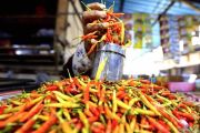 PIHPS Catat Cabai Rawit Merah Rp63.900 per Kg, Telur Ayam Rp29.250