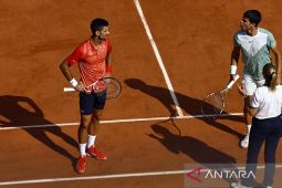 Carlos Alcaraz dan Novak Djokovic Mundur dari Madrid Open Karena Cedera