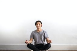 Manfaat Meditasi untuk Redakan Stres dan Rasa Cemas