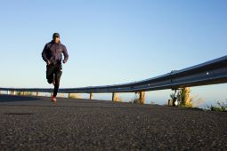 Olahraga Singkat tapi Intens Bisa Turunkan Risiko Penyakit Kronis