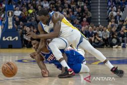 76ers "comeback" atas Celtics dengan skor 117-116 di laga pembuka