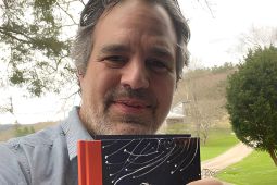 Mark Ruffalo Ikut Kampanye Tax the Rich Dorong Pajak Lebih Tinggi bagi Miliarder