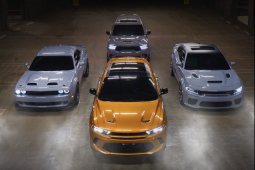 Dodge Charger Rayakan 60 Tahun dengan Warna Ungu Ikonik