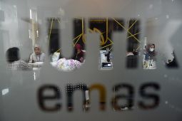 Emas Antam hari ini naik jadi Rp2,364 juta per gram