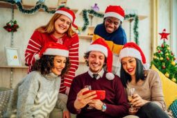 Rekomendasi 10 film Natal seru buat teman liburan akhir tahun