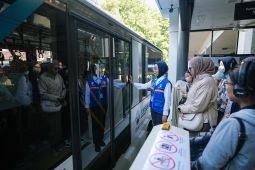 Penumpang Diizinkan Berbuka di Transjakarta Selama Bulan Ramadhan