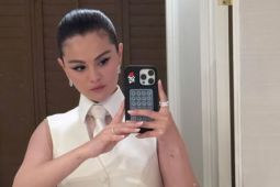 Lagu baru Selena Gomez berjudul "In the Dark" jadi soundtrack series Nobody Wants This