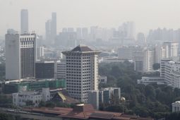 Udara Jakarta gak sehat!, warga disarankan pakai masker