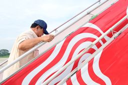 Enam Smelter rampasan negara resmi diserahkan Prabowo ke PT Timah