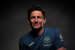 Brentford Perpanjang Kontrak Keith Andrews hingga 2032