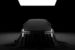 Polestar siapkan fitur Gemini Live di semua mobil mulai 2026