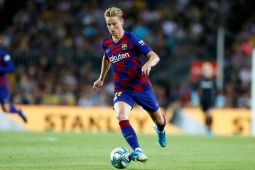 Jelang El Clasico, De Jong dan Christensen absen latihan karena sakit