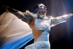 Lady Gaga Sabet Dua Penghargaan di Grammy Awards 2026