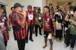 Gubernur Papua akan bantu carikan sponsor bagi Persipura
