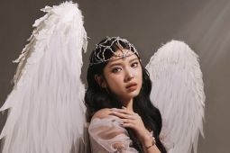 Album kedua Tiara Andini berjudul "Edelweiss" resmi dirilis