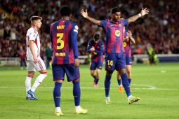 Hattrick Fermin Lopez bawa Barcelona hajar Olympiacos 6-1