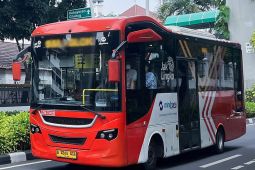 Transjakarta Hentikan Sementara Beberapa Rute Akibat Banjir Jumat Pagi Ini