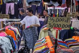 Waspada infeksi pada kulit akibat "thrifting", ini tanda-tandanya