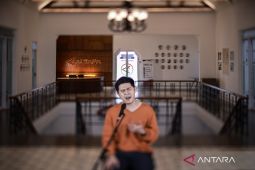 Video klip lagu Cakra Khan berjudul "Tak Sejalan" telah rilis di Youtube