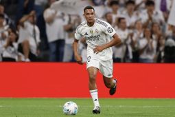 Trent Alexander-Arnold siap diturunkan saat lawan Liverpool