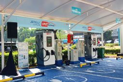 PLN akan pasang SPKLU di Gereja Katedral & Masjid Istiqlal jelang Nataru