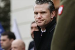 Amerika Serikat Ingin Tempatkan Senjata di Luar Angkasa