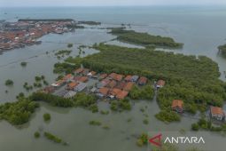 BMKG ingatkan cuaca ekstrem, dari panas maksimum hingga banjir rob Jumat ini