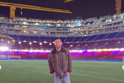 Lionel Messi balik ke Camp Nou dan berharap kembali ke Barcelona