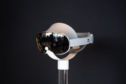 Samsung mulai produksi layar mikro OLED canggih untuk Galaxy XR