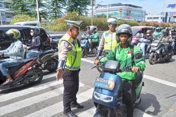 Tutup pelat nomor jadi pelanggaran terbanyak pemotor di Jakbar