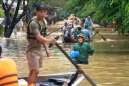 Banjir di Vietnam renggut 90 korban jiwa dan 12 lainnya belum ditemukan