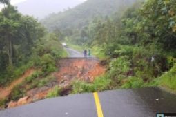 Empat daerah di Sumut diterjang bencana tanah longsor