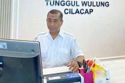 Jawa Tengah bagian selatan berpotensi hujan lebat serta petir di awal Desember