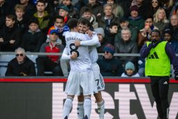 Manchester United menang 2-1 atas Crystal Palace, usai tertinggal lebih dulu