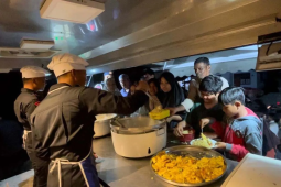 Bencana Aceh: Ratusan dapur MBG dialihkan untuk layani pengungsi