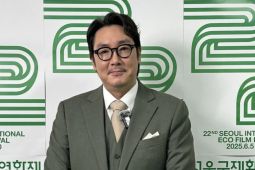 Cho Jin Woong puntuskan pensiun usai skandal masa lalunya mencuat